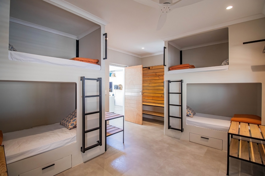 6 Bedroom Property for Sale in Seaside Longships Western Cape